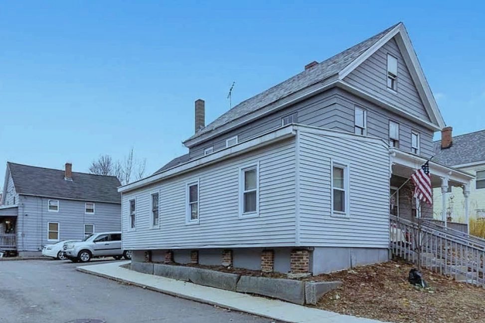 Exterior of a six-unit building in Leominster, Massachusetts